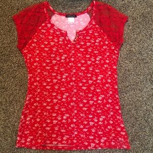 Lace floral top ❤️❤️❤️